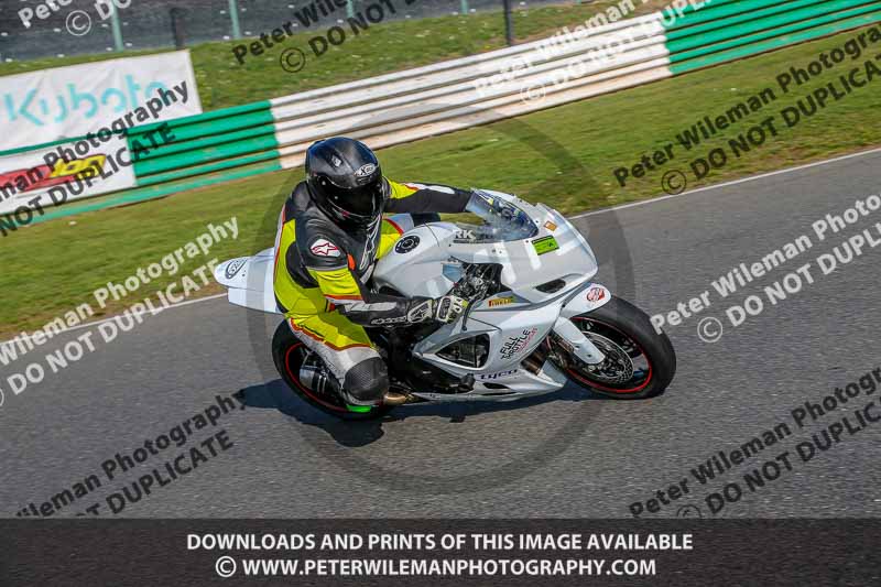 PJM Wedding Photography;enduro digital images;event digital images;eventdigitalimages;mallory park;mallory park photographs;mallory park trackday;mallory park trackday photographs;no limits trackdays;peter wileman photography;racing digital images;trackday digital images;trackday photos